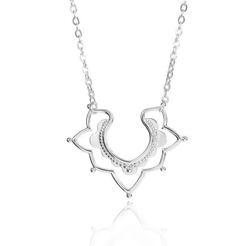 Simplistisk blomster halskæde