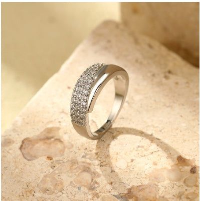 Zavina | Åbn Twin Ring